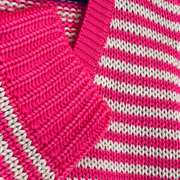 J.CREW Neon Pink And White Striped Cotton/Acrylic V-Neck Sweater Size XL - Picture 3 of 6
